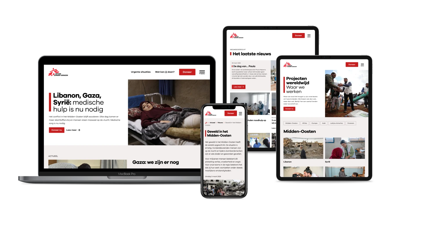 Website Artsen zonder Grenzen op een laptop scherm, een mobiele telefoon, en tablet schermen
